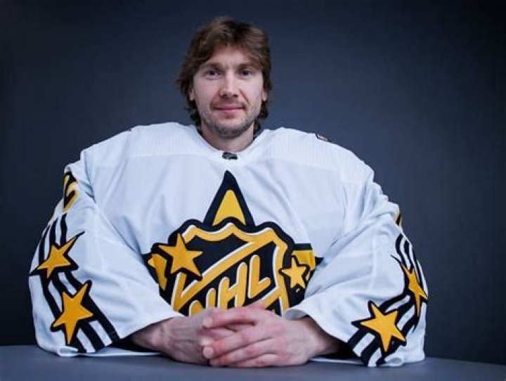 Sergei Bobrovsky’s net worth, biography, fact, career, awards and life story