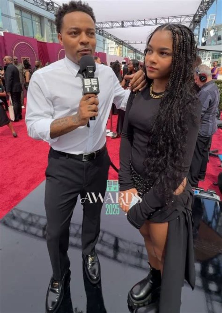 Shai Moss Net Worth, Age, Height, Bio, Birthday, Wiki!