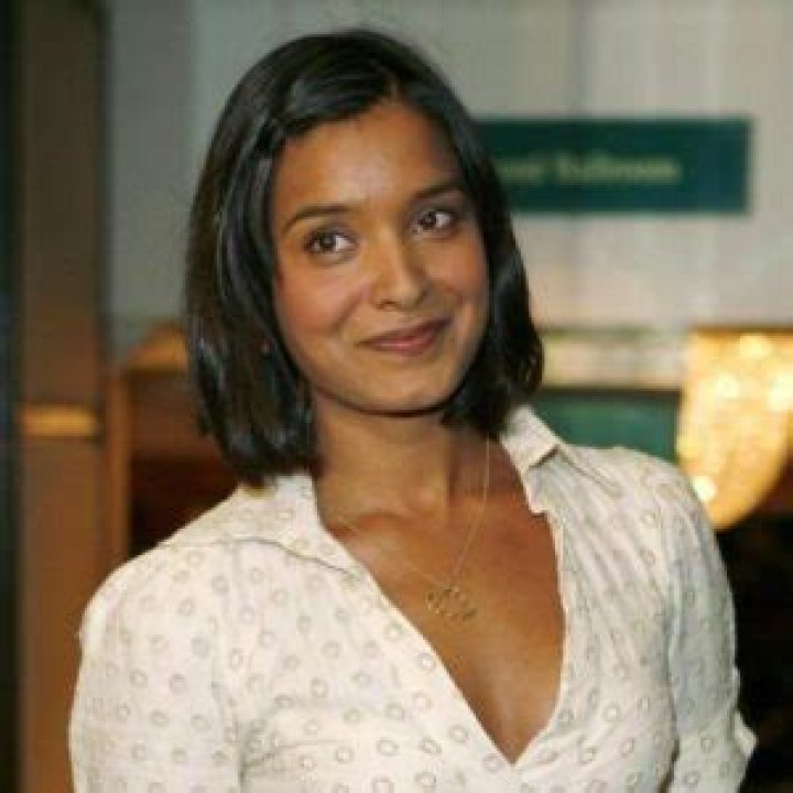 
Shelley Conn- Wiki, Age, Ethnicity, Husband, Height, Net Worth, Career	