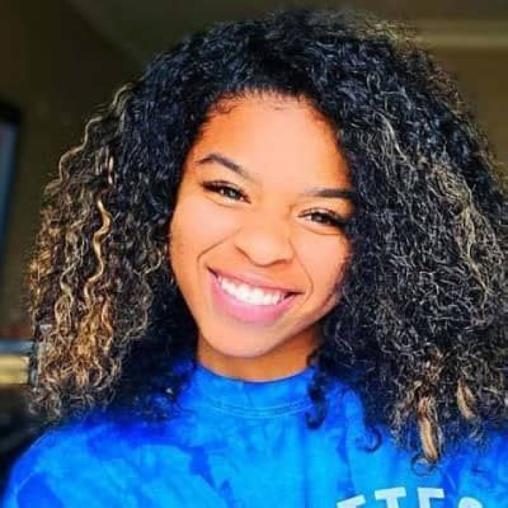 Shelomi Sanders- Wiki, Age, Ethnicity, Husband, Height, Net Worth, Career