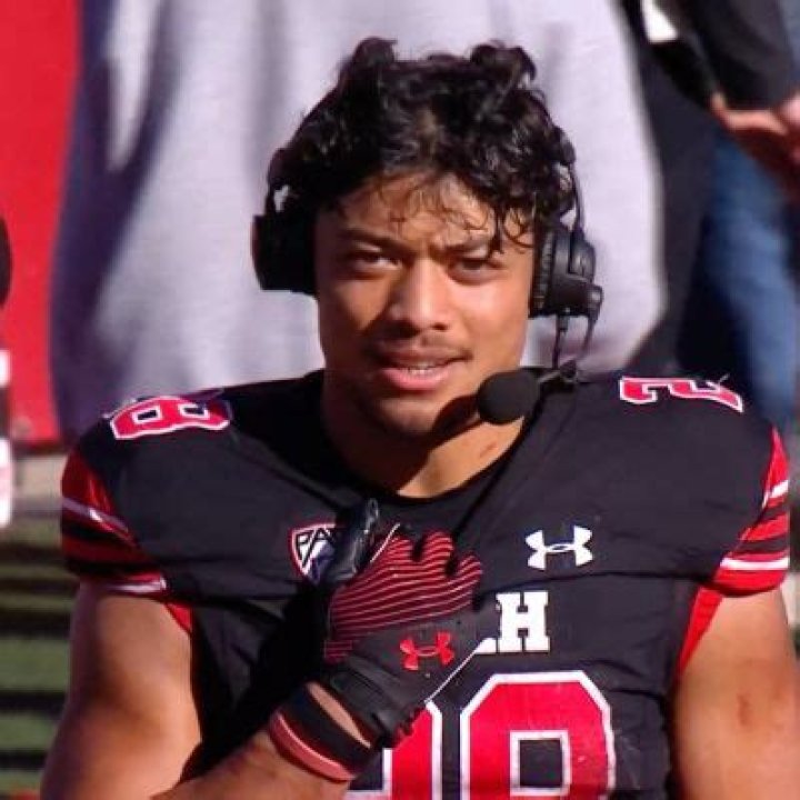 
Sione Vaki Wiki: Where Is He From? Explore His Ethnicity And Origin	