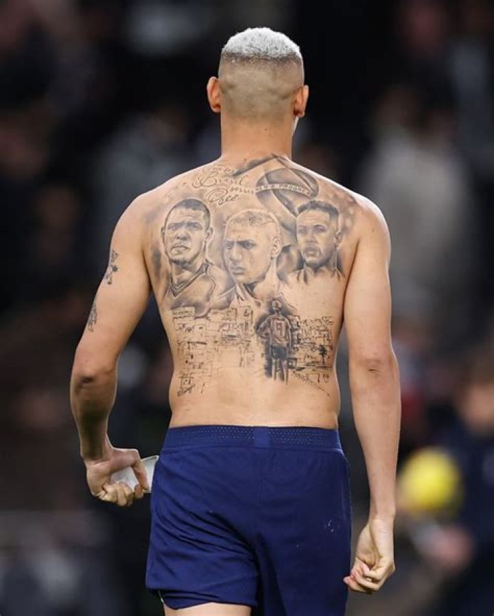 Sofiane Boufal: dating, net worth, tattoos, smoking & body facts