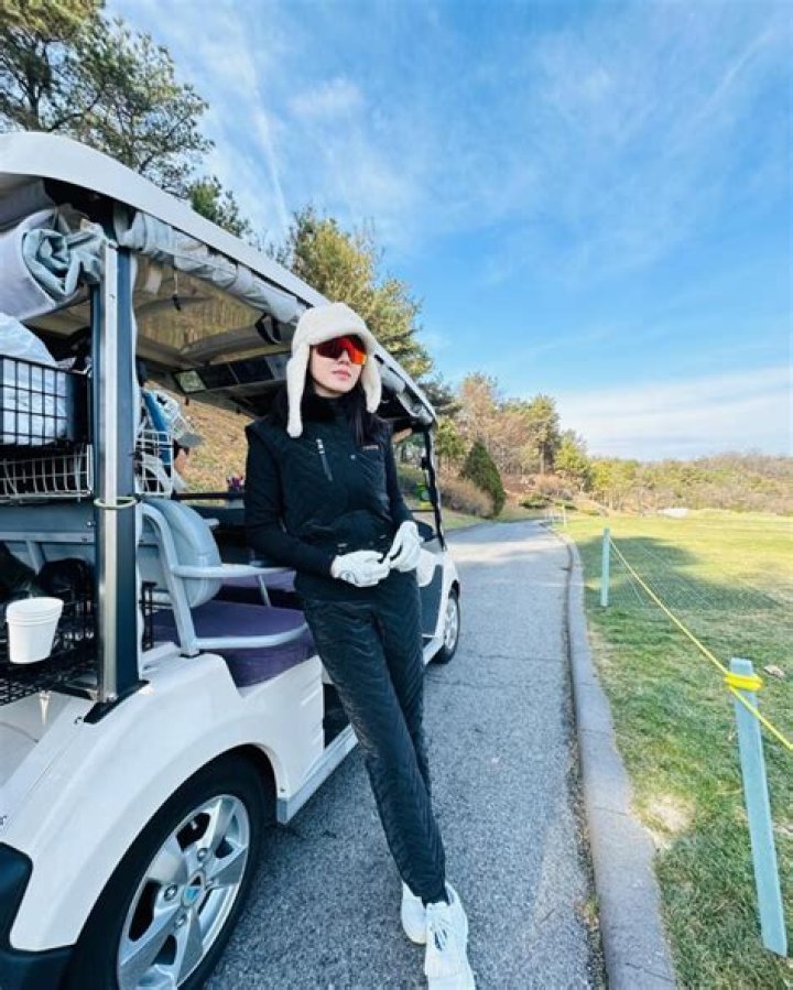 Son Ye-Jin Biography: Age, Net Worth, Parents, Instagram, Height, Wiki, Siblings, Spouse, Awards, Movies