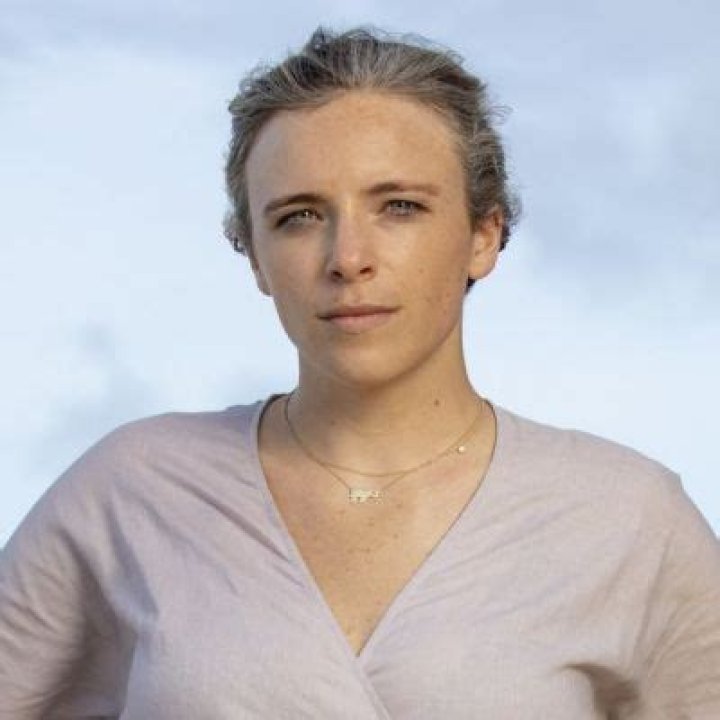 Sophie Clarke- Wiki, Age, Height, Net Worth, Husband, Ethnicity