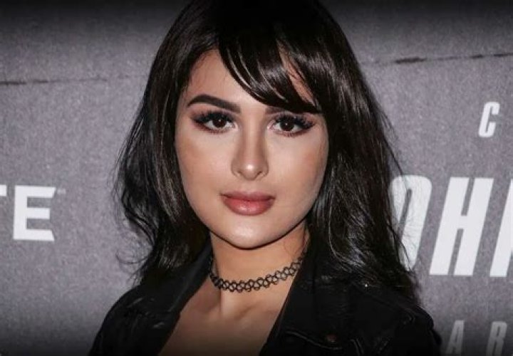 SSSniperWolf Biography, Age, Parents, Boyfriend, House and Net Worth