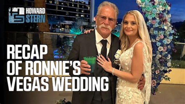 Stephanie Carney Age, Height, Wikipedia, Ronnie Mund Wife, Illness, Net Worth 2023