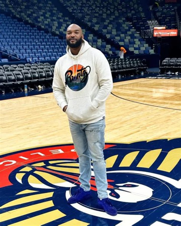 Steve Russell - Net Worth, Age, Height, Birthday, Bio, Wiki!