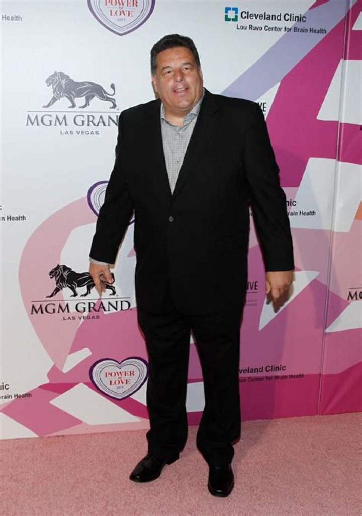 Steve Schirripa Net Worth 2024, Age, Height, Bio, Birthday, Wiki!