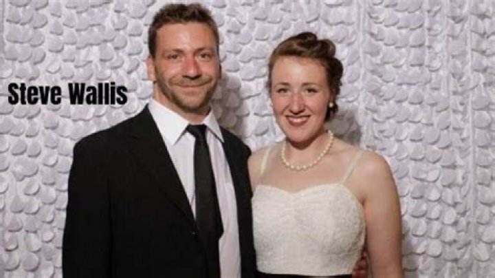 Steve Wallis- Wiki, Wife, Net Worth, Height, Career