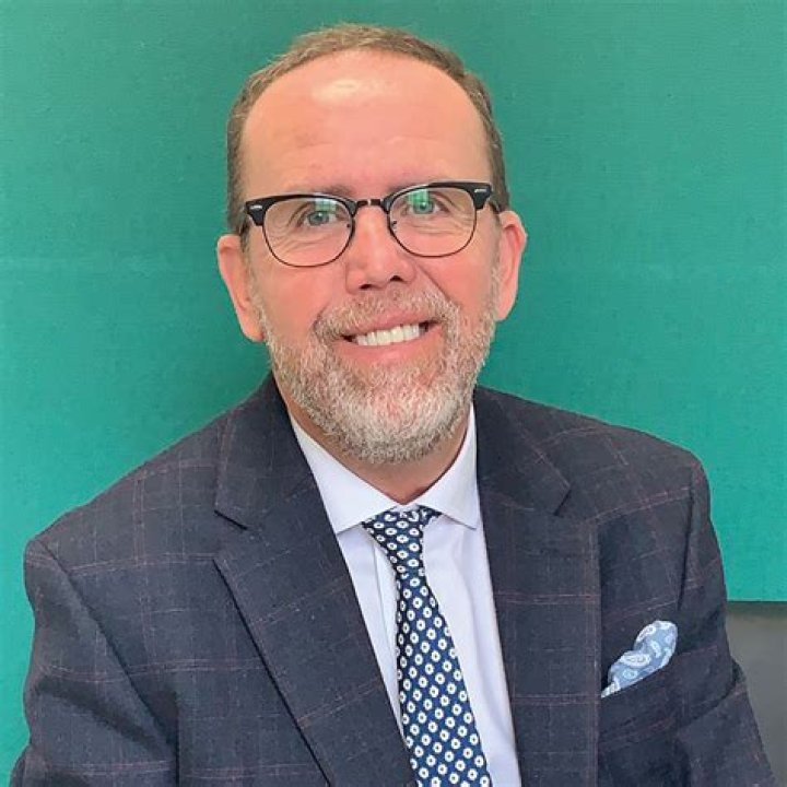 Stuart Kluz-Burton Net Worth, Age, Height, Bio, Birthday, Wiki!