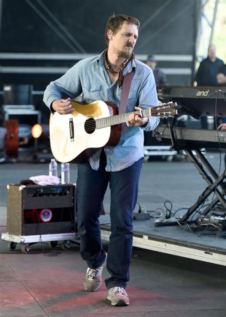 Sturgill Simpson- Wiki, Height, Wife, Net Worth