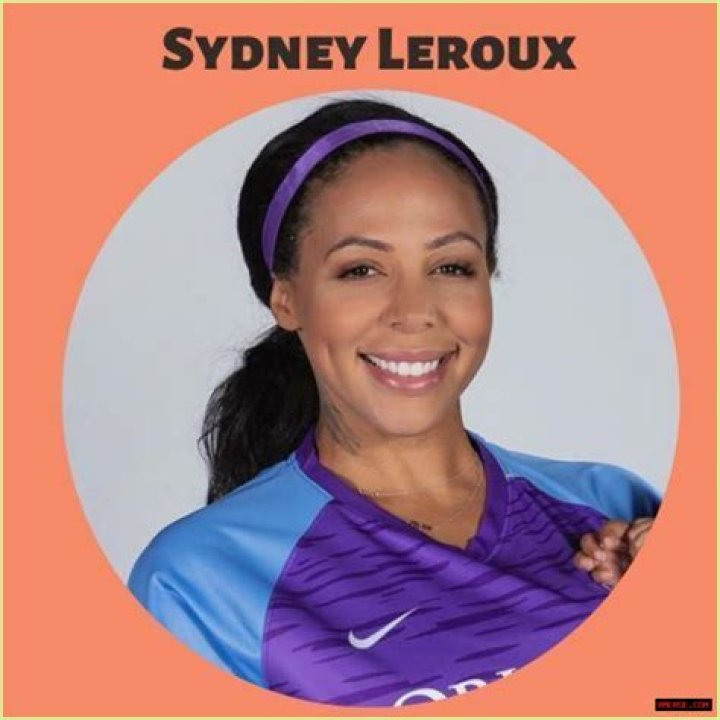 Sydney Leroux Age, Wiki, Biography, Children, Salary, Net Worth, Parents