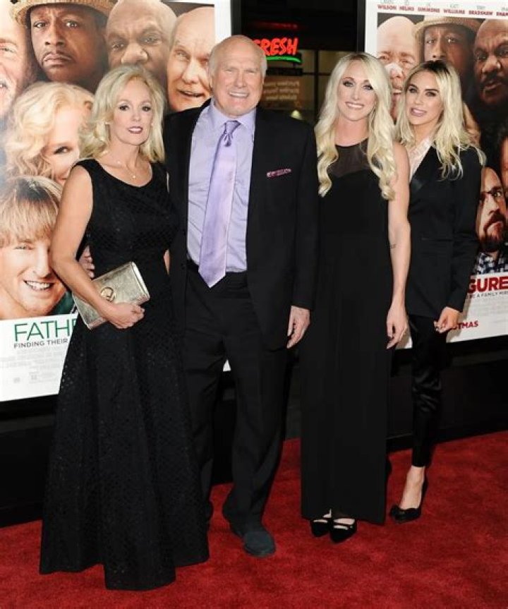 Tammy Bradshaw – Bio, Net Worth, Facts About Terry Bradshaw’s Wife