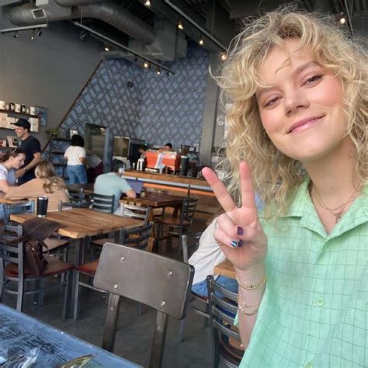 Taya Smith Biography: Age, Net Worth, Parents, Siblings, Husband, Height, Instagram, Songs, Wiki