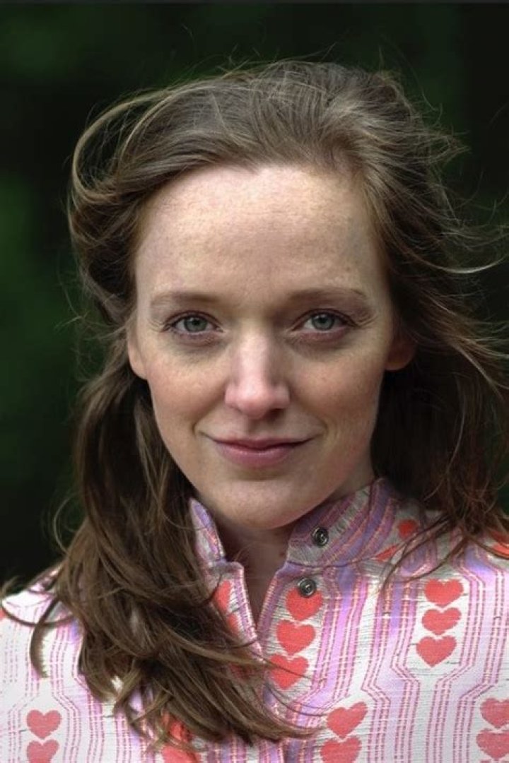 Tessa Schram Biography: Age, Net Worth, Parents, Brother, Instagram, Boyfriend, Height, Films