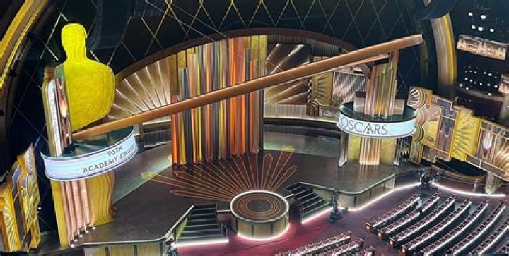 The Engraving of The Oscar, starring Leonardo DiCaprio