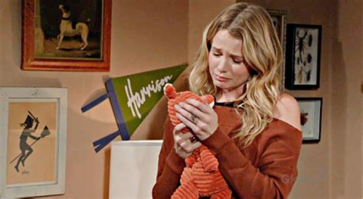 The Young and the Restless Spoilers: Summer Moves Back In To Be With Harrison – Kyle & Ex-Wife’s Romance Blooms?