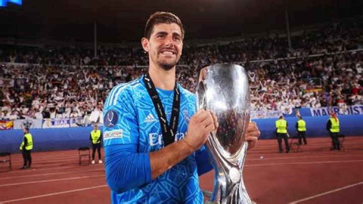 Thibaut Courtois Taille Poids