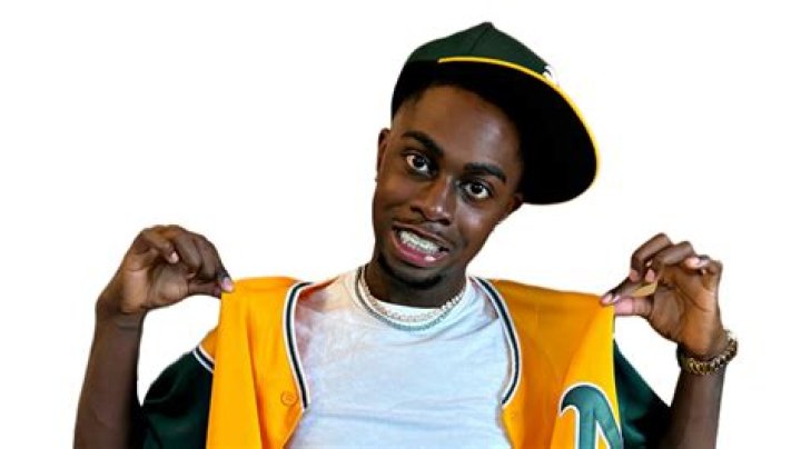 TisaKorean Biography: Age, Girlfriend, Real Name, Net Worth, Birthday, Manager, Height, Meaning, Lyrics, Haircut, Wikipedia, Instagram