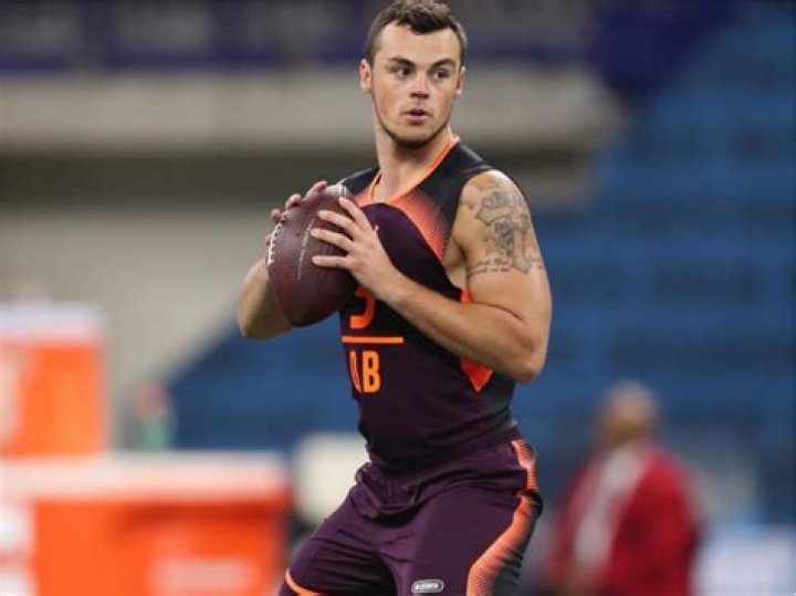Trace McSorley Net Worth, Age, Height, Bio, Birthday, Wiki!