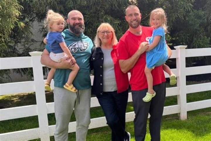 Travis Kelce Have Children: Does He Have Any Kids? Family And Career
