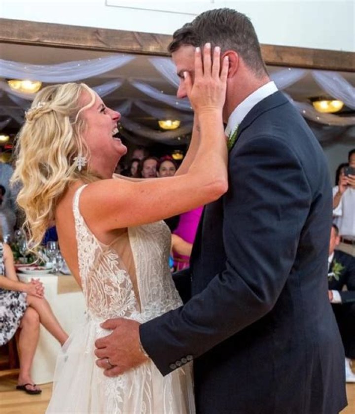 Trenni Kusnierek- Husband, Love Life, Married, Net Worth