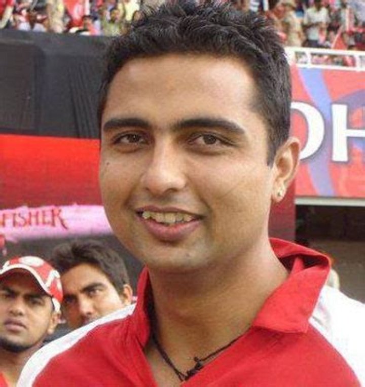 V. R. V. Singh - Net Worth, Age, Height, Birthday, Bio, Wiki!