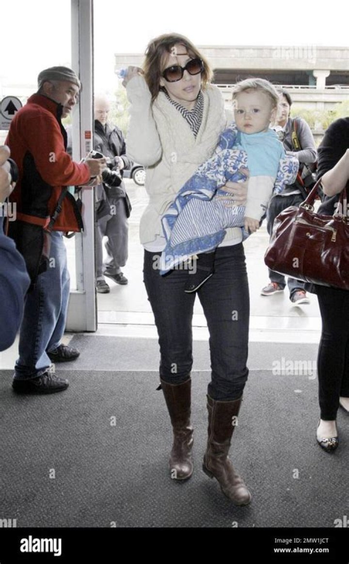 Vera Farmiga Children: Does Vera Farmiga have a child?