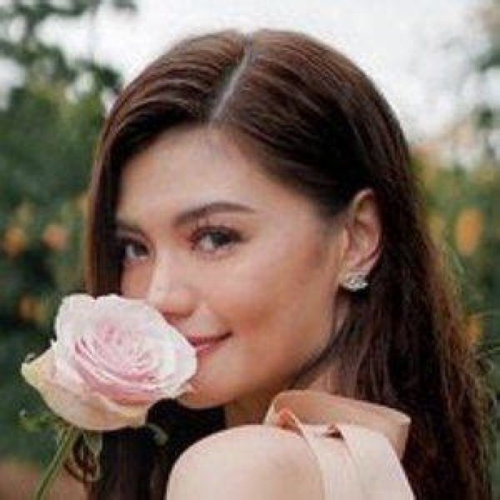 Verniece Enciso- Bio, Age, Net Worth, Boyfriend, Dating, Height