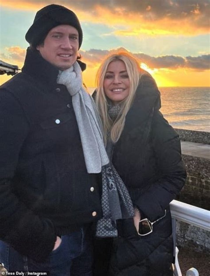 Vernon Kay’s Wife: Who is Vernon Kay Dating?