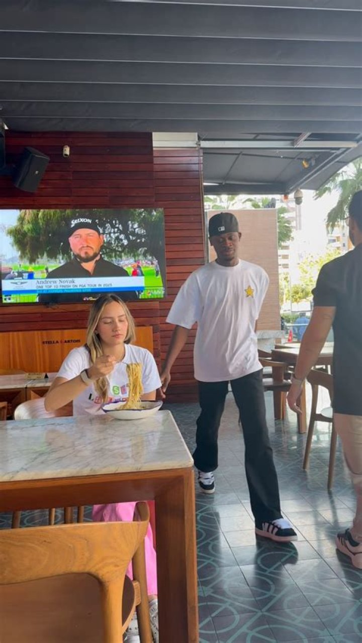 Víctor Manuel Baujour’s Girlfriend: Who is Víctor Manuel Baujour Dating?