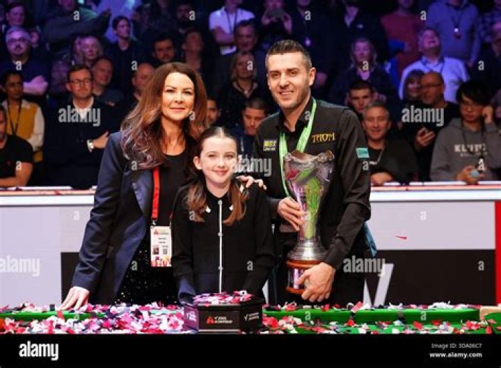 Vikki Layton Wikipedia Age: Mark Selby Wife Date of Birth