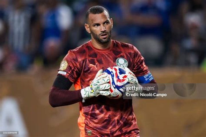 Weverton Pereira Da Silva - Net Worth, Age, Height, Birthday, Bio, Wiki!