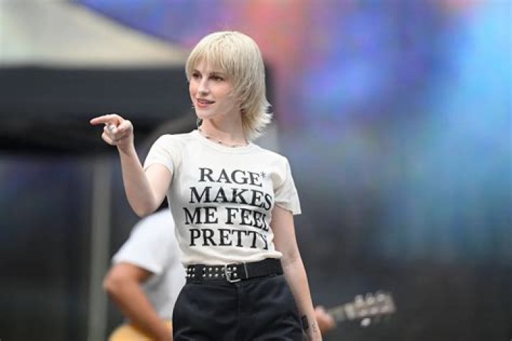 What is Hayley Williams' Snapchat?