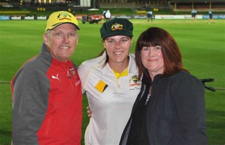 What Is Tahlia McGrath Father’s Name? Is She Glen McGrath’s Daughter?