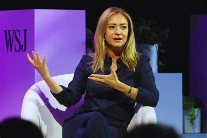 Whitney Wolfe - Net Worth, Age, Height, Birthday, Bio, Wiki!