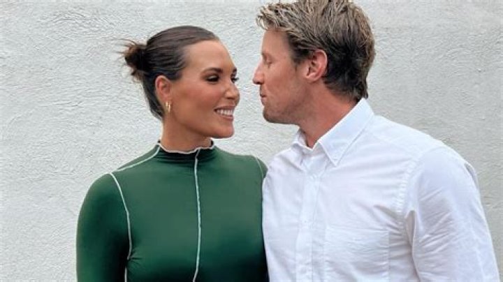 Who Is AFL Rory Sloane Wife, Is He Even Married? Explore AFL Rory Sloane Net Worth Updates!