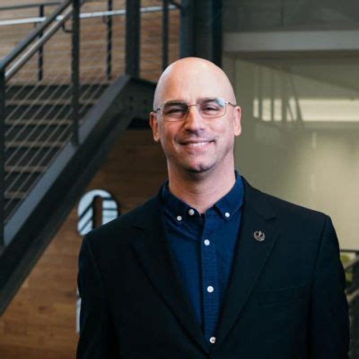 Who Is Alberto Friedmann, Professor Oak Park? Explained Racist Video