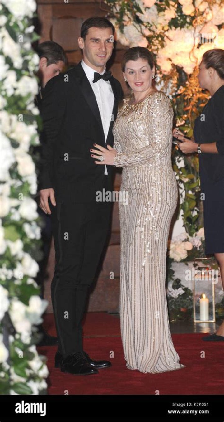 Who is Branislav Ivanovic Dating – Branislav Ivanovic's Wife & Exes