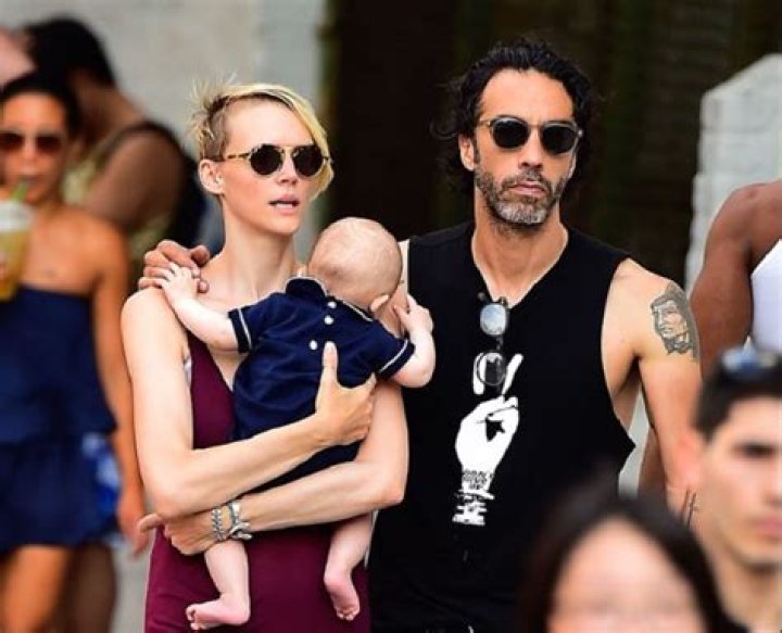 Who is Carlos Leon? Wiki, Age, Height, Net Worth, Wife, Marriage