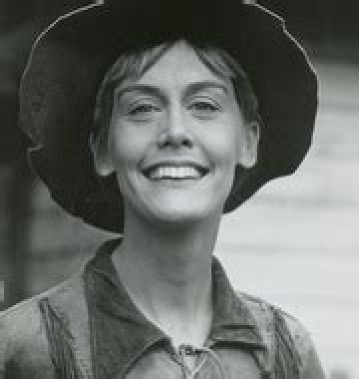 Who Is Carol Worthington Actress? Career After Death Valley Days