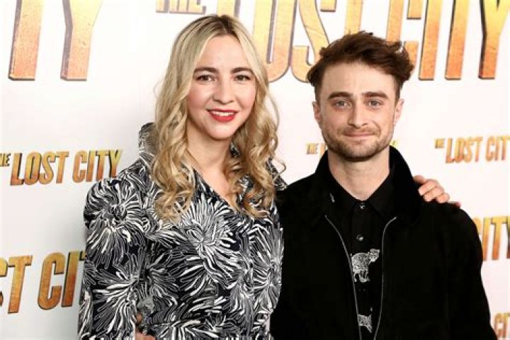 Who is Cez Darke Dating – Cez Darke's Girlfriend & Exes