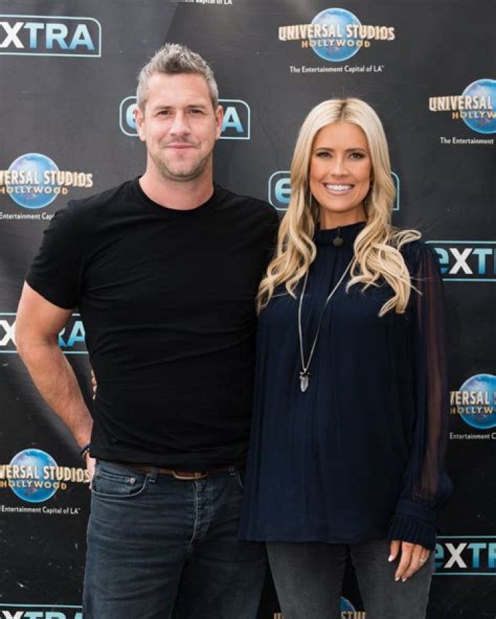 Who Is Christina Anstead? Wiki, Age, Ethnicity, Husband, Net Worth, Height (Biographygist)
