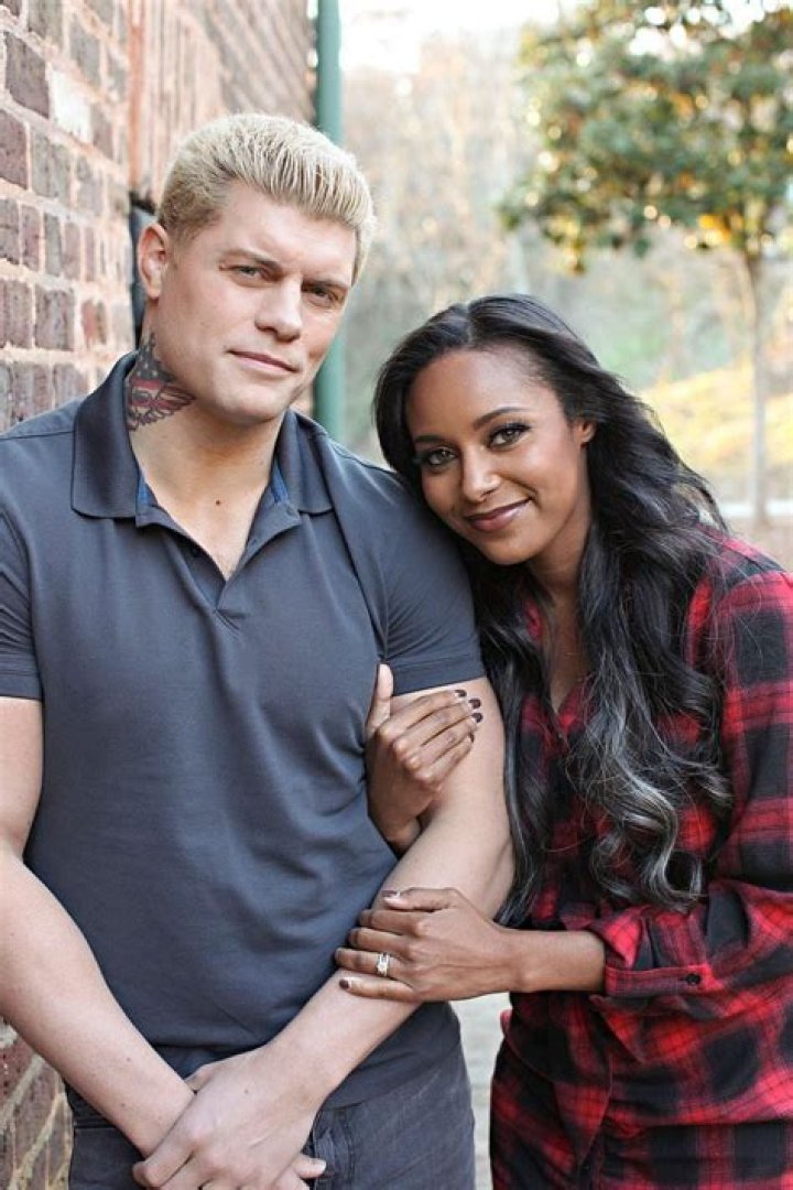 Who is Cody Johnston Dating – Cody Johnston's Girlfriend & Exes
