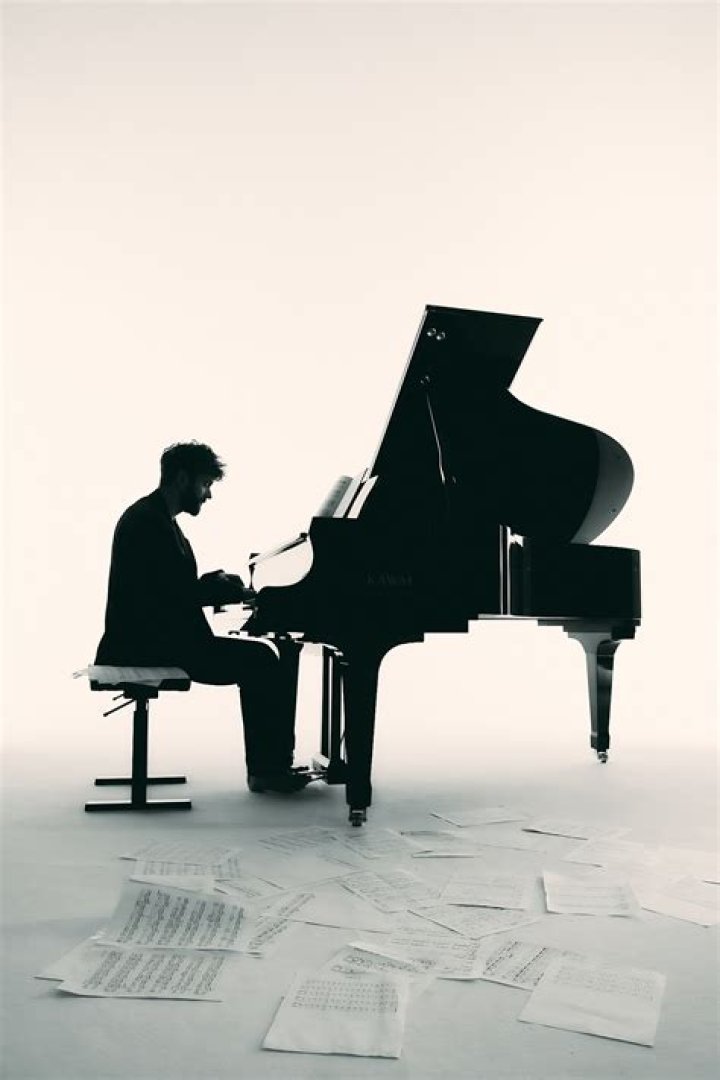 Who Is Emilio Persico? Movimiento Evita Leader And His Tale Behind The ‘Lord of the Plans’ Details