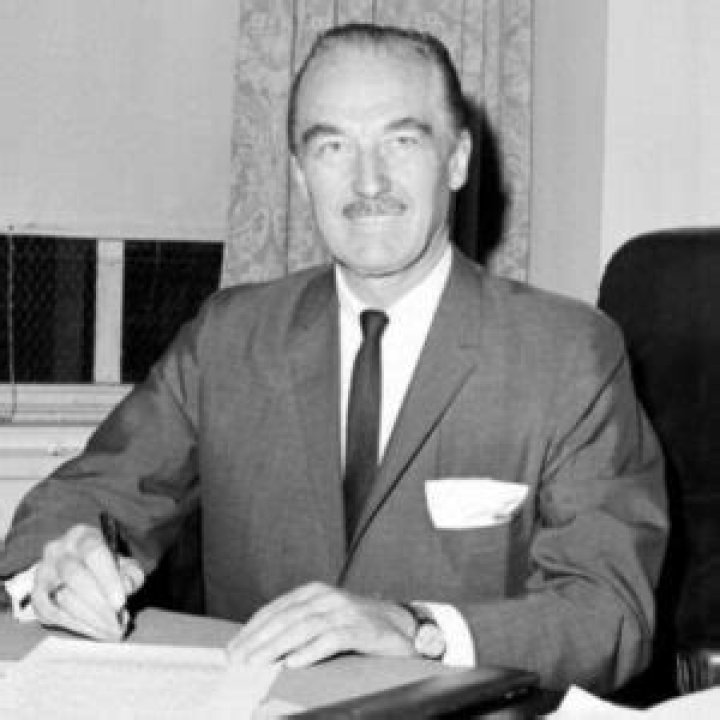 Who Is Fred Trump? Wiki, Age, Height, Net Worth, Wife, Ethnicity (Biographygist)