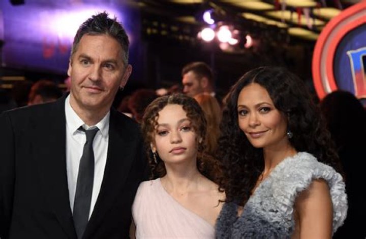 Who is Jameson Parker Dating – Jameson Parker's Wife & Exes