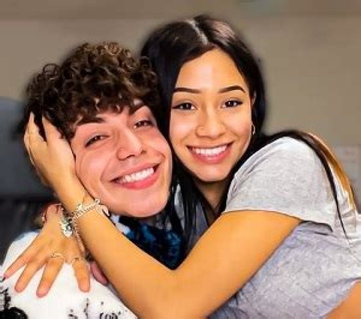 Who is Julian Barboza Dating – Julian Barboza's Girlfriend & Exes