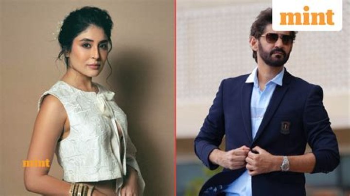 Who is Kritika Kamra Dating – Kritika Kamra's Boyfriend & Exes