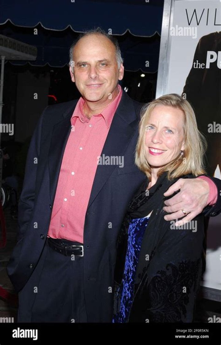 Who is Kurt Fuller Dating – Kurt Fuller's Wife & Exes